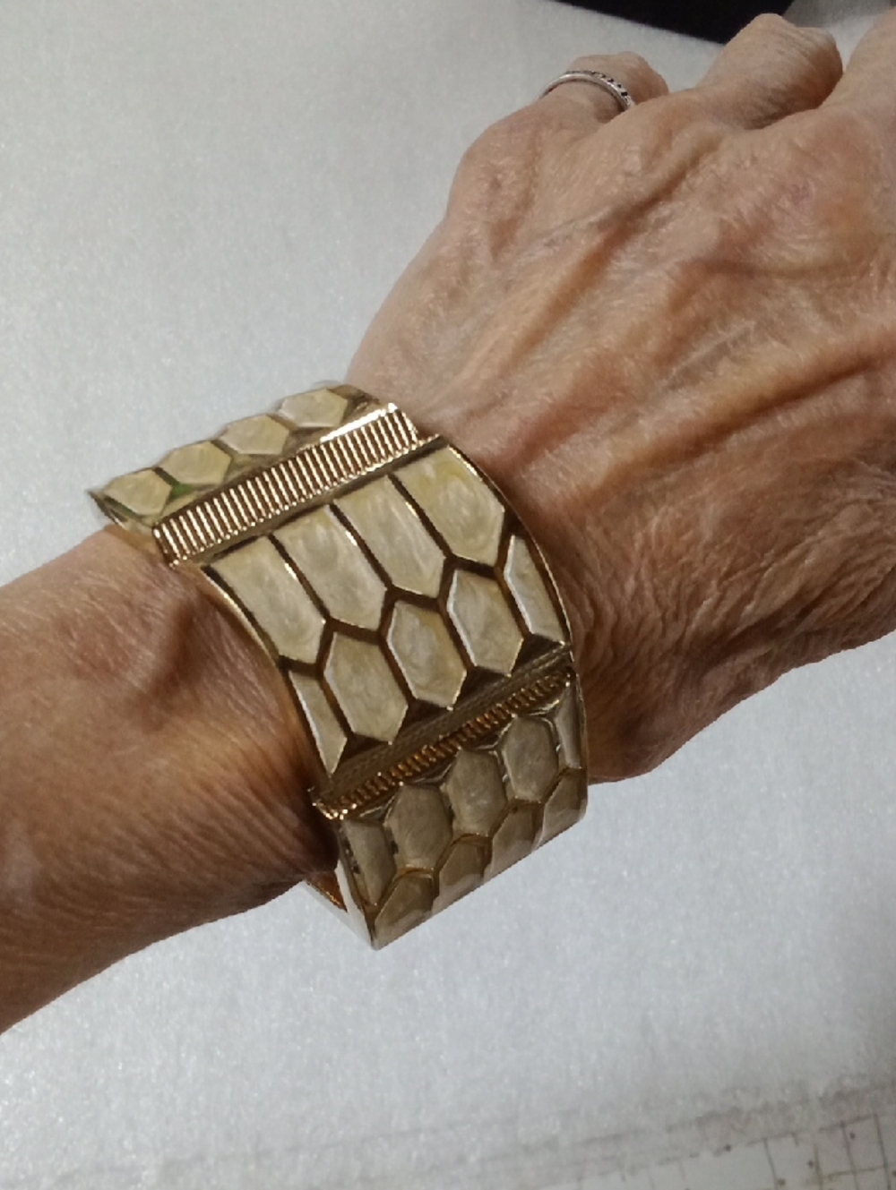 Vintage Clamper Bracelet #A463